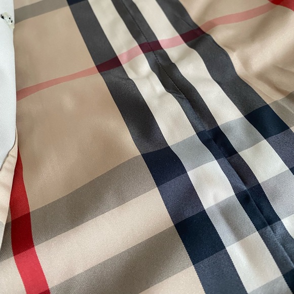 🌼 AUTHENTIC - Burberry Kids Classic Trench Coat 🌼 - Picture 4 of 10